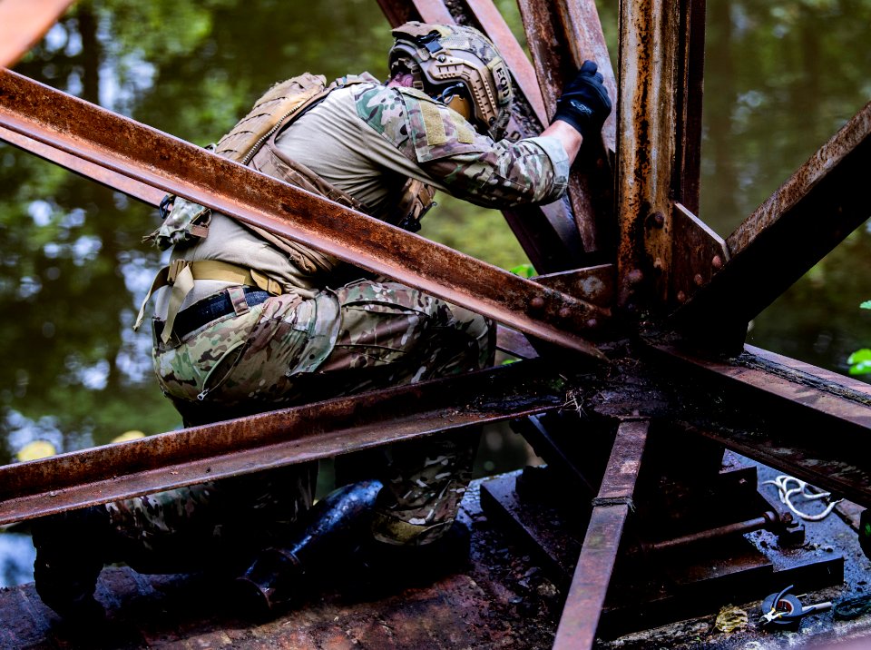 EOD technicians participate in exercise Baltic Partnership…