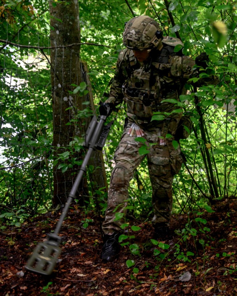 EOD technicians participate in exercise Baltic Partnership…