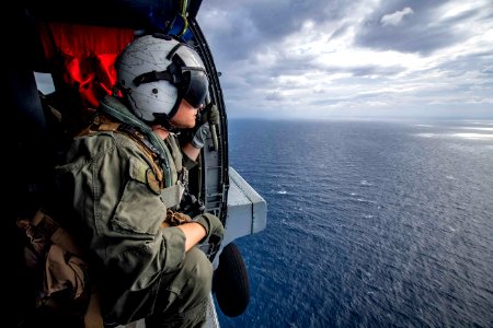 190825-N-UB406-0474 ATLANTIC OCEAN (Aug. 25, 2019) Naval A…
