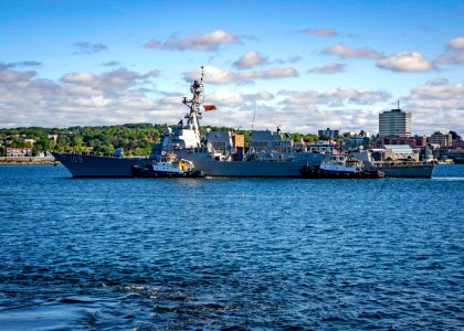 190905-N-UB406-0269 HALIFAX, Canada (Sept. 5, 2019) The gu…