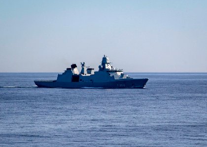 190910-N-UB406-0158