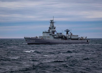 190911-N-UB406-0040 ATLANTIC OCEAN (Sept. 11, 2019) The Ro…