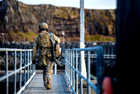 EODMU 8 conducts maritime IED training during Northern Cha… photo