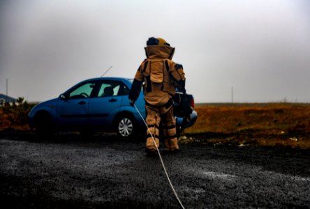 EODMU 8 conducts vehicle-borne IED training during Norther…