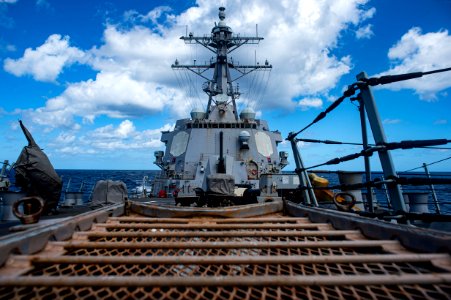 USS Farragut transits Mediterranean Sea
