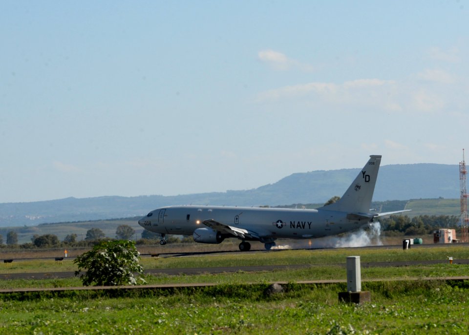 191017-N-CR843-0146