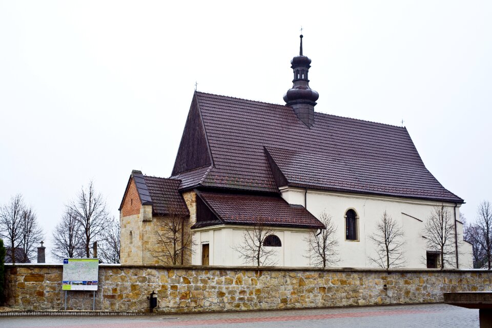 Dziekanowice church romance