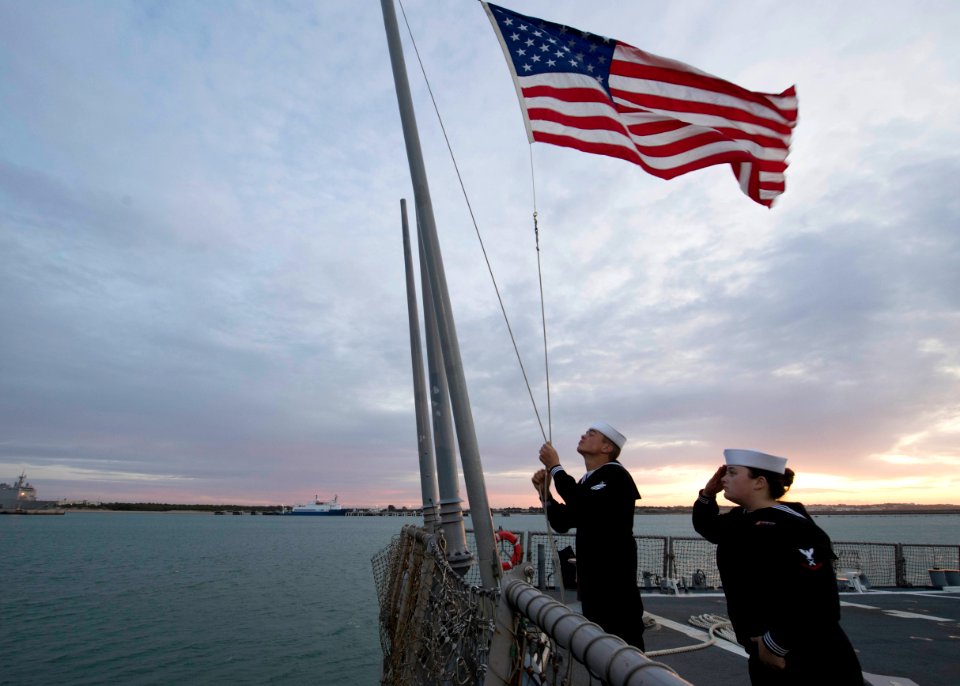 USS Carney (DDG 64)