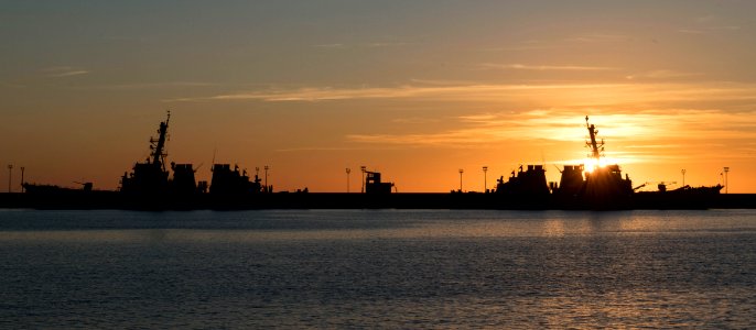 USS Carney (DDG 64)
