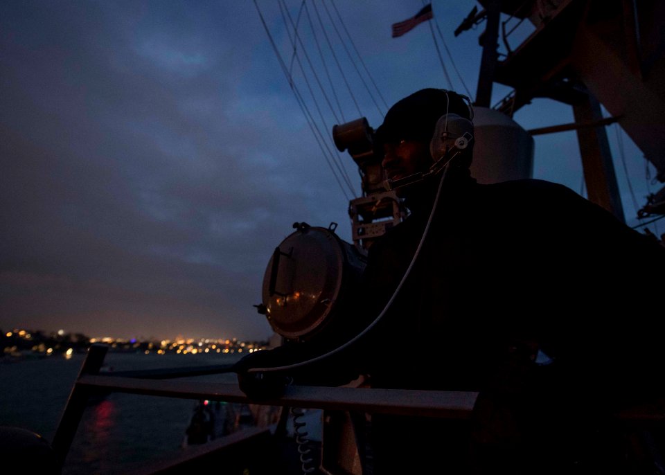 USS Carney (DDG 64)