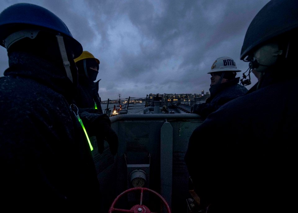 USS Carney (DDG 64)