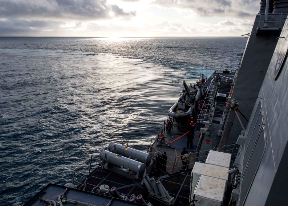 USS Carney (DDG 64)
