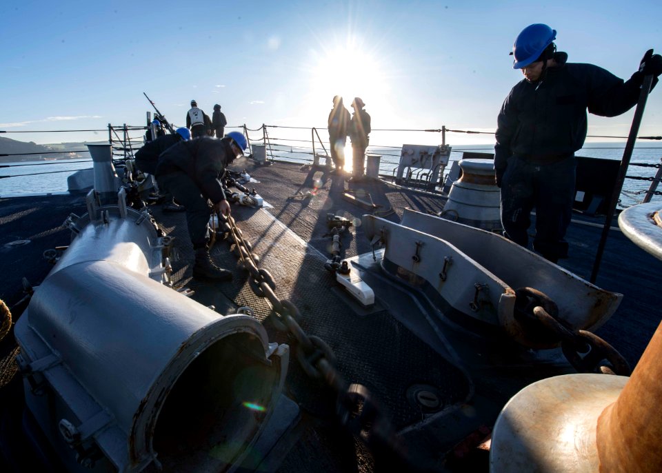 USS Carney (DDG 64)
