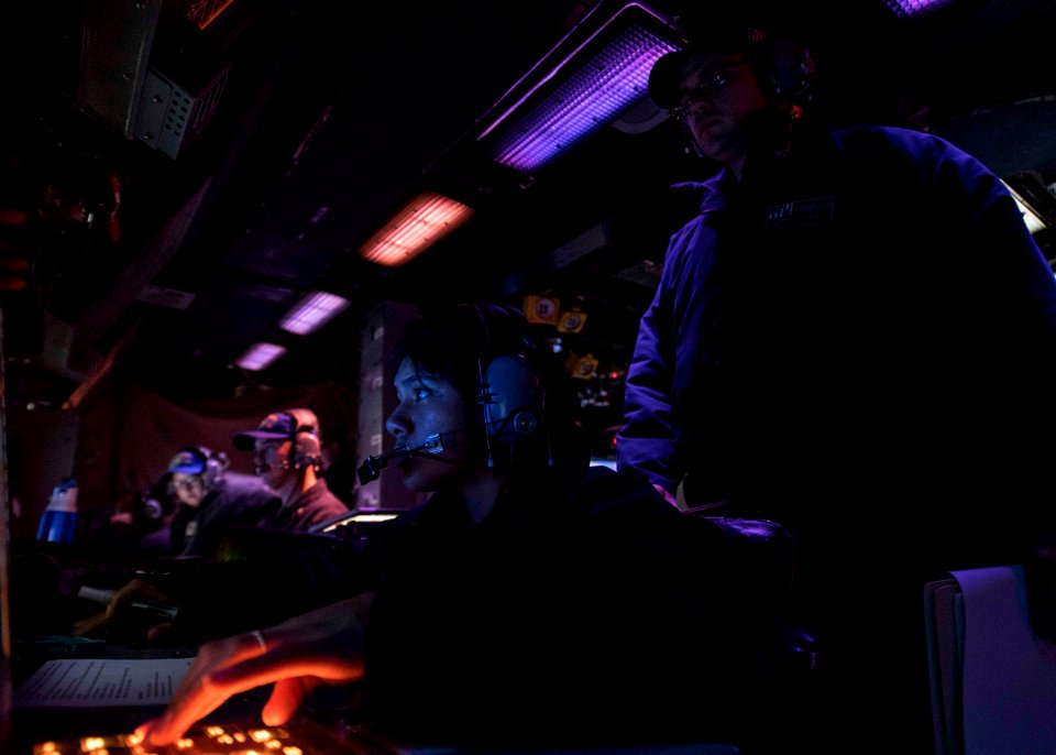 USS Carney (DDG 64)