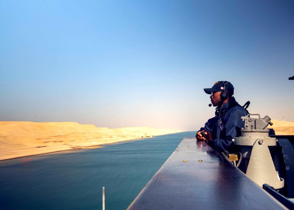 USS Normandy Transits Suez Canal