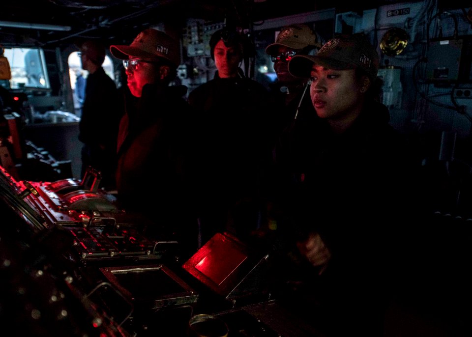 USS Carney (DDG 64)