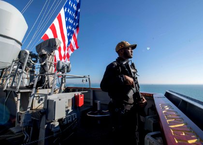 USS Carney (DDG 64)