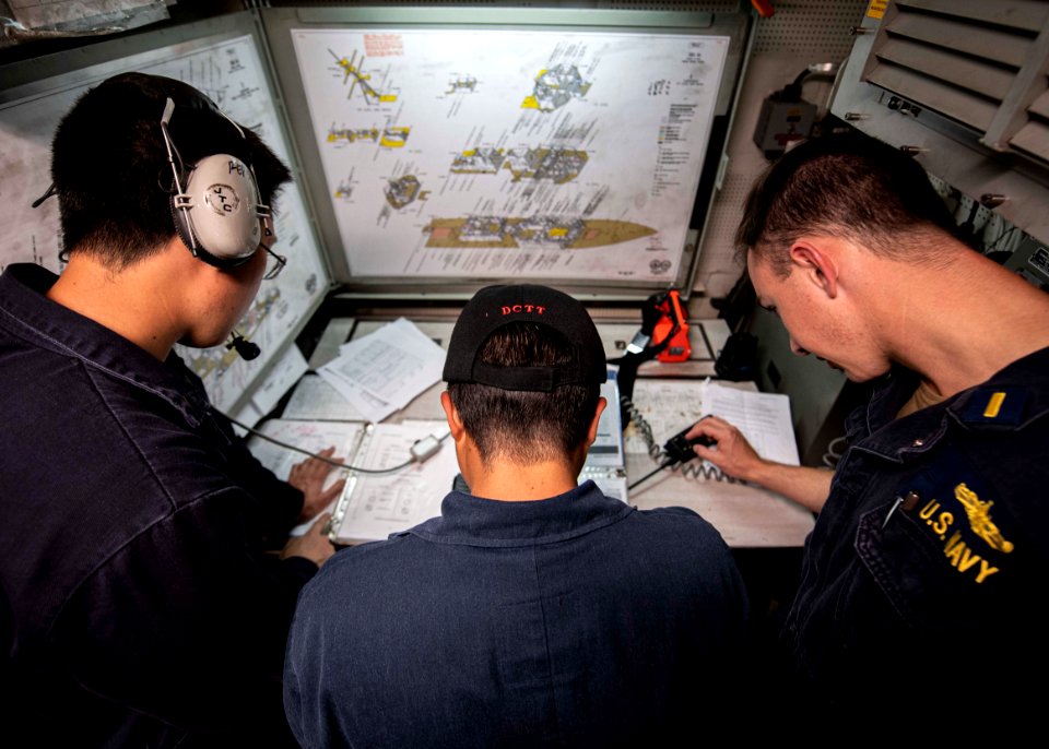 USS Carney (DDG 64)
