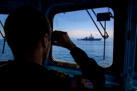 BALTIC SEA (June 11, 2020) A sailor onboard Royal Norwegia…