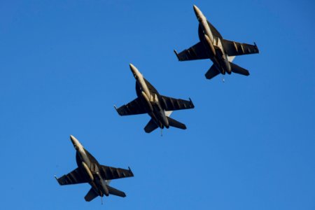 200725-N-RU084-1237