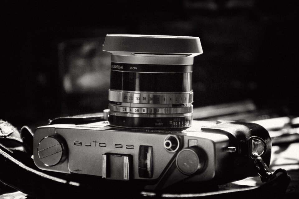 Lens analog equipment