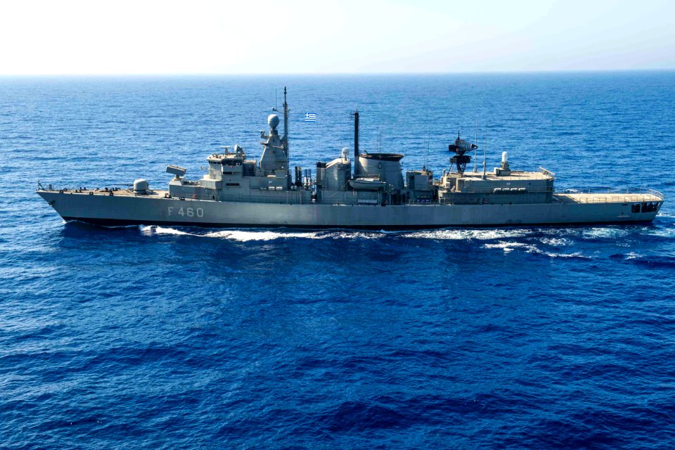 200726-N-KT825-1075