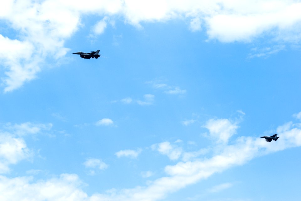 200802-N-NO901-0003