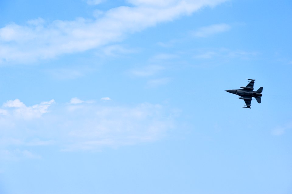 200802-N-NO901-0002