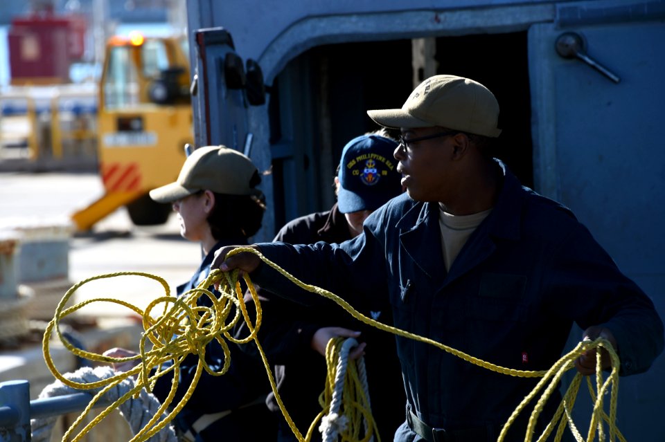USS PHILIPPINE SEA ARRIVES IN ROTA, SPAIN