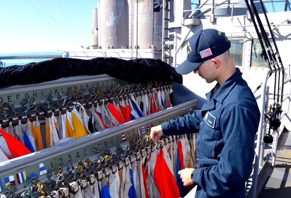 USS PHILIPPINE SEA ARRIVES IN ROTA, SPAIN
