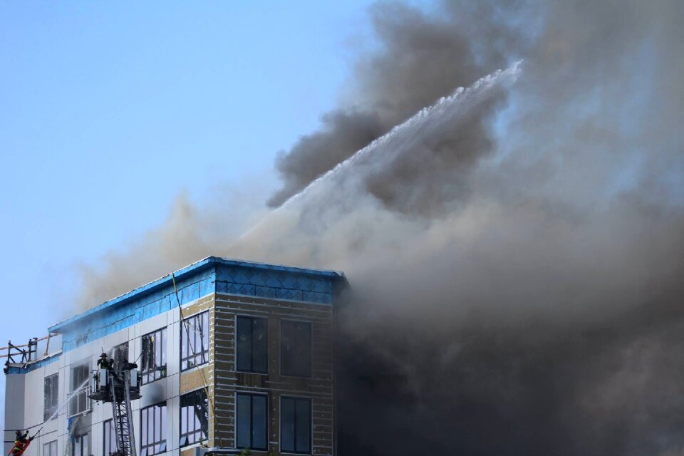 Emergency city architecture