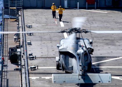 200915-N-AO868-1376