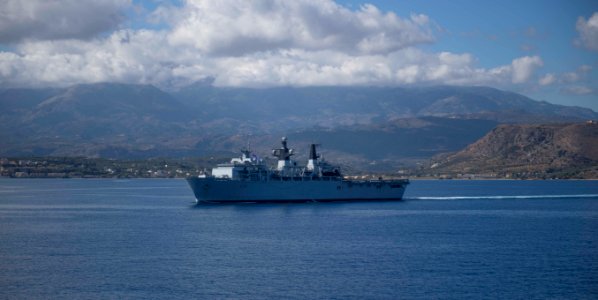 201010-N-KY668-1043