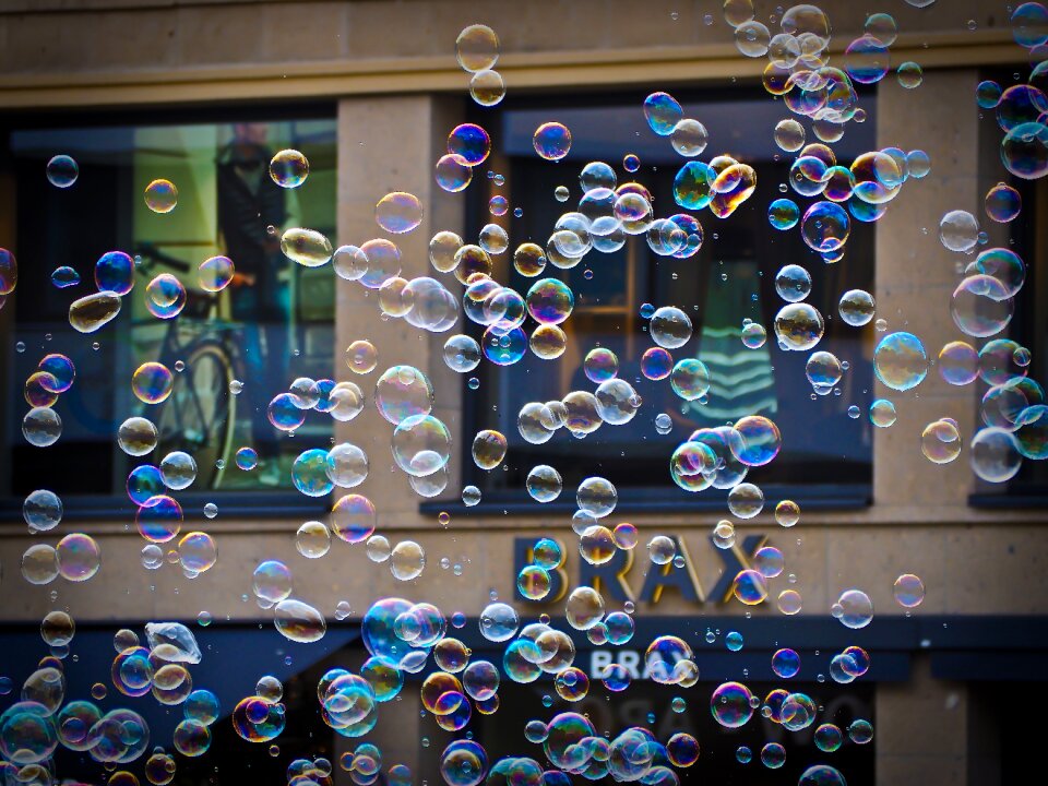 Make soap bubbles float shimmer photo