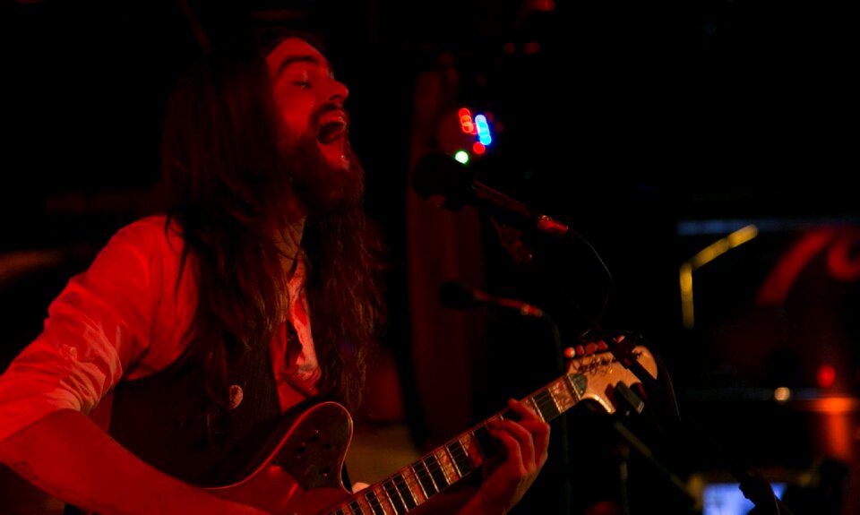 Scene concert guitar