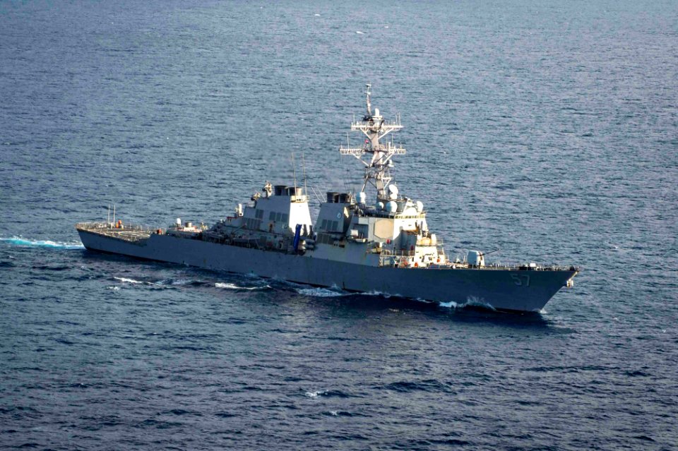 210305-N-MD713-2565