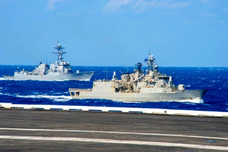 210311-N-HS716-1113