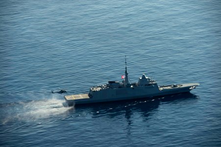 210327-N-KT825-1184