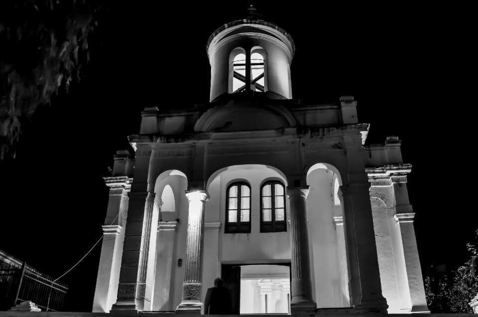 Light building christianity