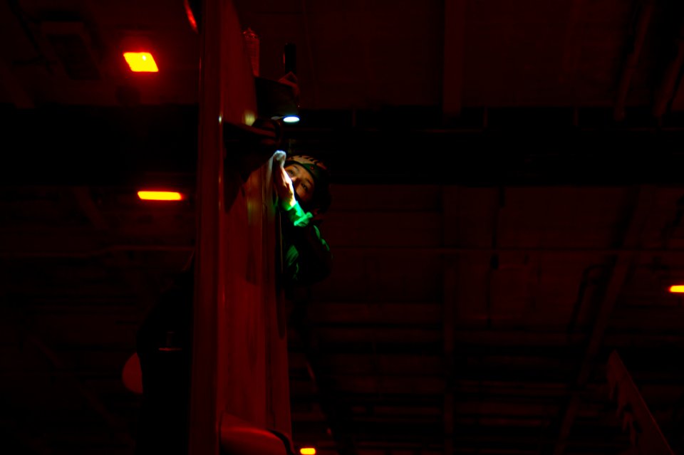210401-N-HS716-1010