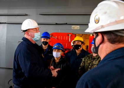 USS Hershel "Woody" Williams (ESB 4) maintenance