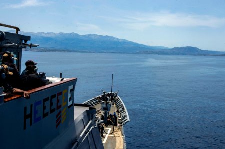 210512-N-RG587-1061