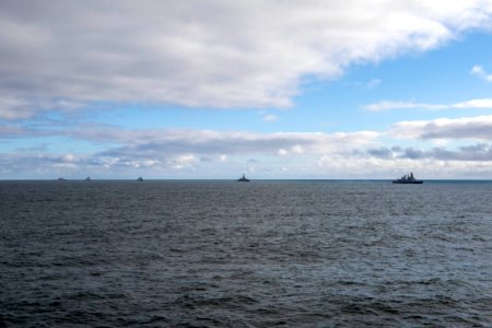USS Paul Ignatius (DDG 117) - At-Sea Demo/Formidable Shiel…