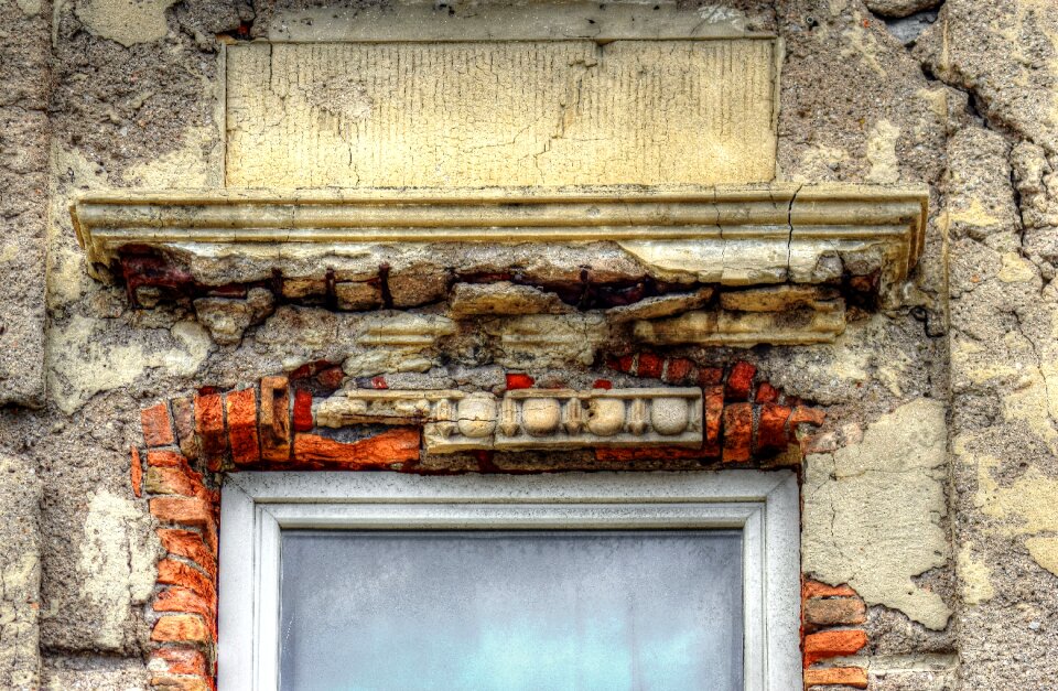 Old expiration brick