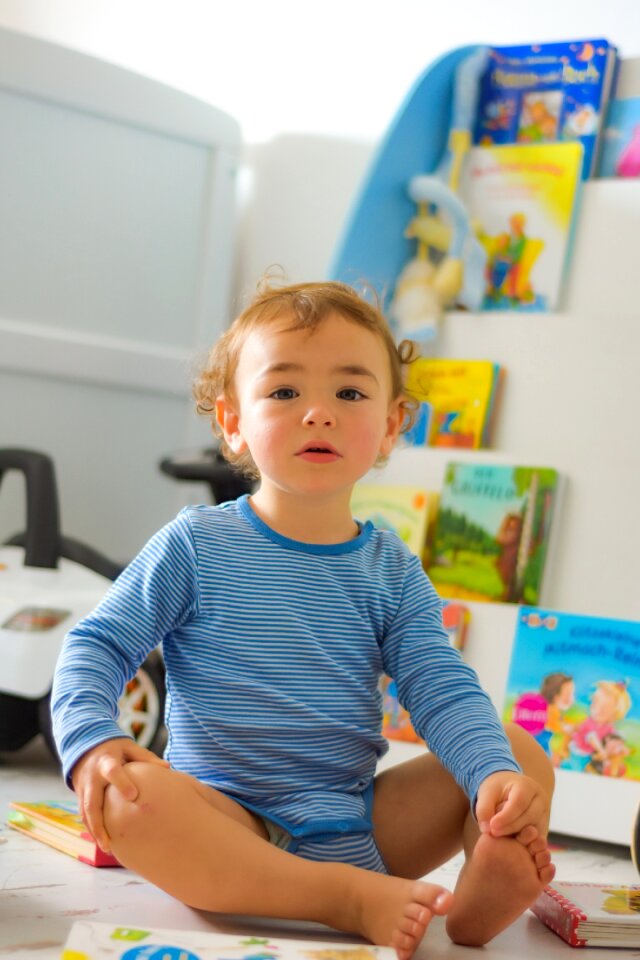 Little boy cute discover