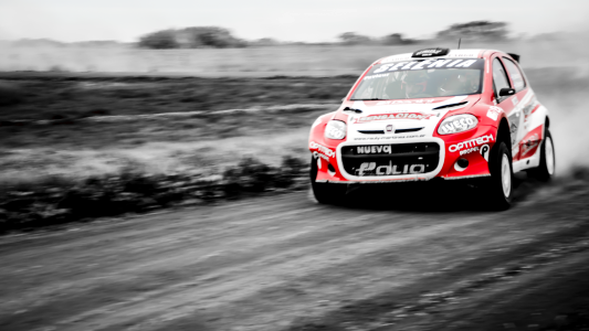 Competition racing automobile