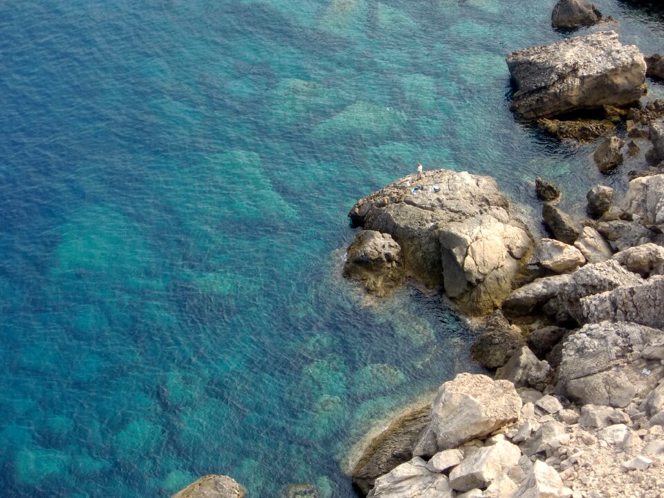Stone structure wave