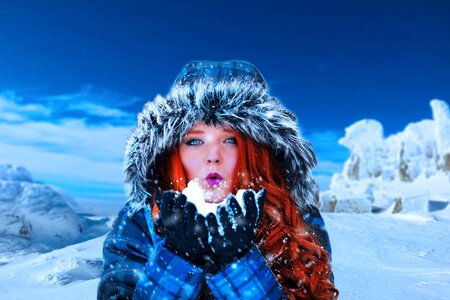 Model cold redhead photo