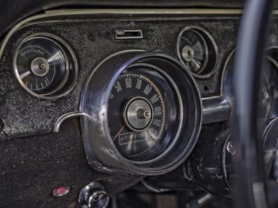 Car dashboard vehicle mustang
