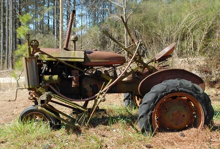 Farming grunge tractor photo